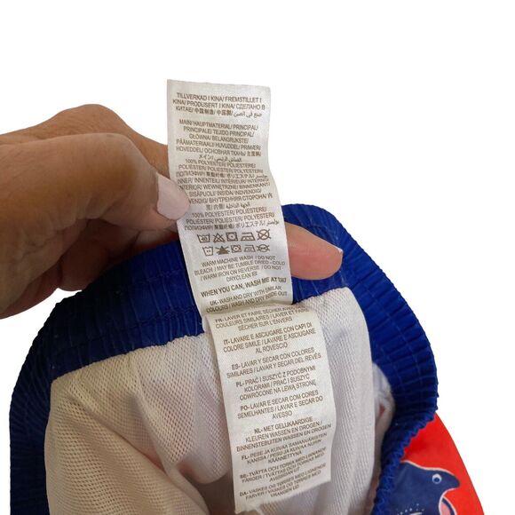 Mini Boden Boys Surfer Swim Trunks Mantarays 5-6Y Firecracker Red - Picture 5 of 6